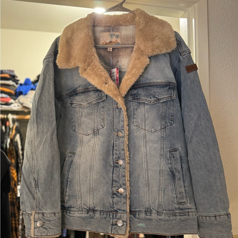 Roxy Women's Blue Denim Jacket with Tan Lining